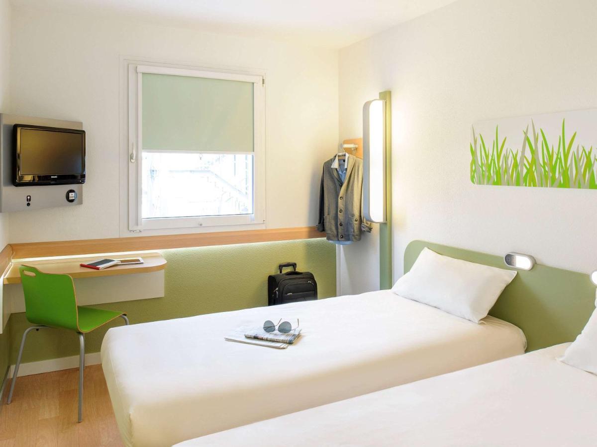 Ibis Budget Pau Lescar Εξωτερικό φωτογραφία
